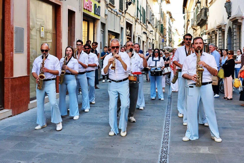 A 'Sabati in Giro' ospiti la Camillocromo Street Band e il Teatro Due Mondi