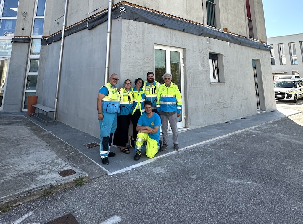 "Abbraccia un metro quadro di solidarietà": l'appello della Misericordia di Ponsacco