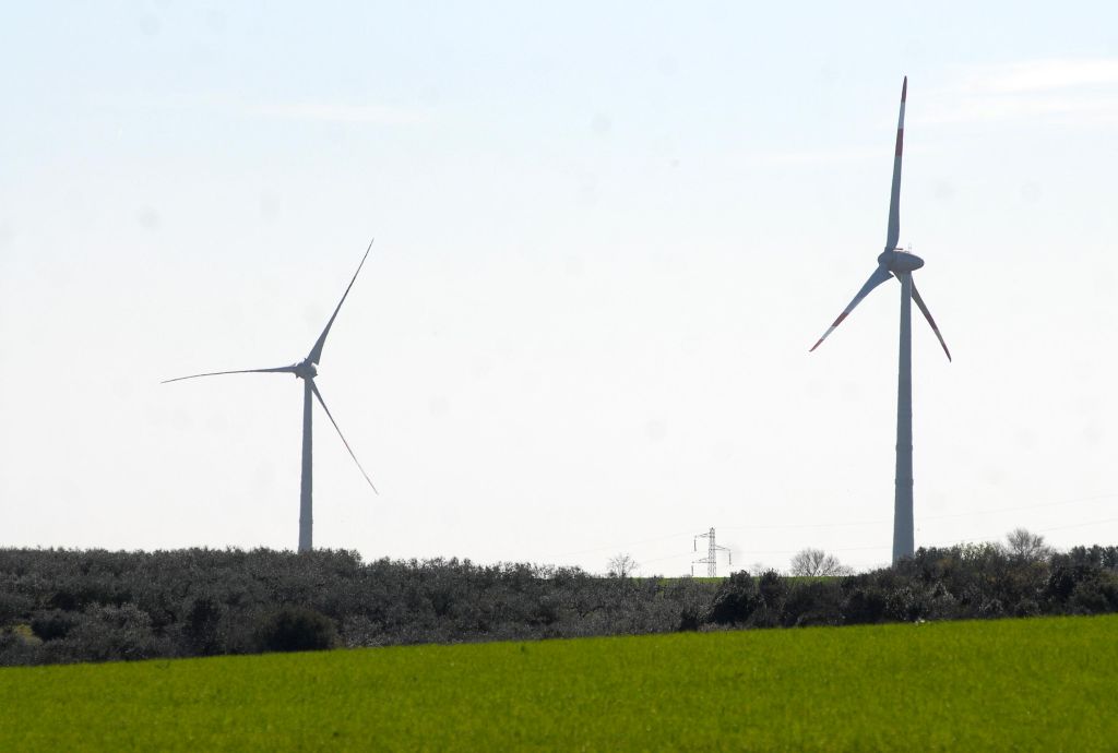 Approvazione della Commissione UE per 23 miliardi di aiuti di Stato in Italia per l'energia rinnovabile