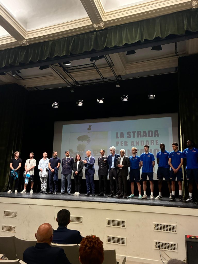 Ferrara, cerimonia di premiazione del concorso “La Strada per Andare Lontano”
