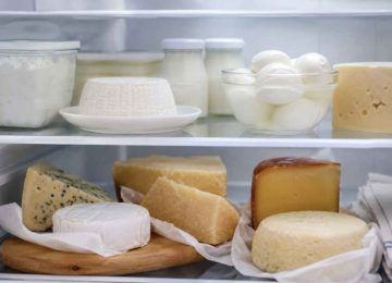 Formaggio sempre fresco e senza muffa: il metodo innovativo del contenitore "rovesciato" – OK!Mugello