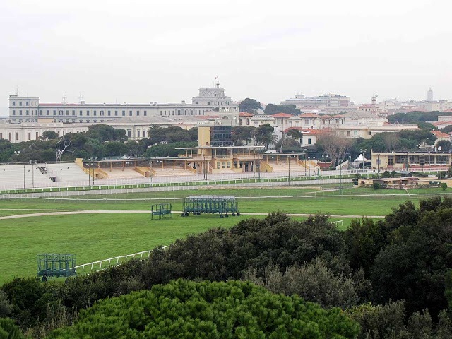 Ippodromo Caprilli, posticipato l'inizio della stagione