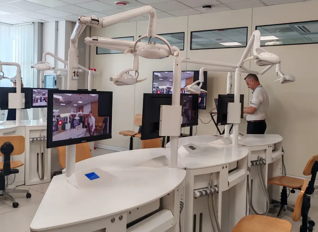 L'Università La Sapienza di Roma apre due laboratori di didattica immersiva