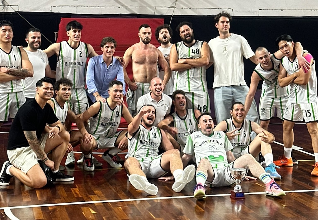 La squadra del Birrercole festeggia: la società empolese conquista la Coppa Primavera 2026.