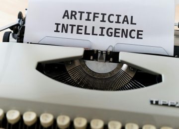 L'intelligenza artificiale mette a rischio un posto di lavoro su quattro