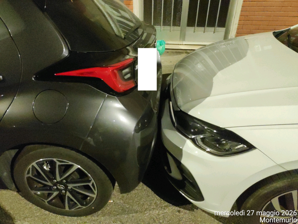 Oste neopatentato in stato di ebbrezza investe tre auto