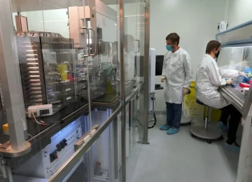 Pandemia: l'IA supporta gli scienziati nello sviluppo di un nuovo vaccino