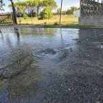 Perdita d'acqua e strada allagata a Pratovecchio, segnalazioni dai residenti di Empoli