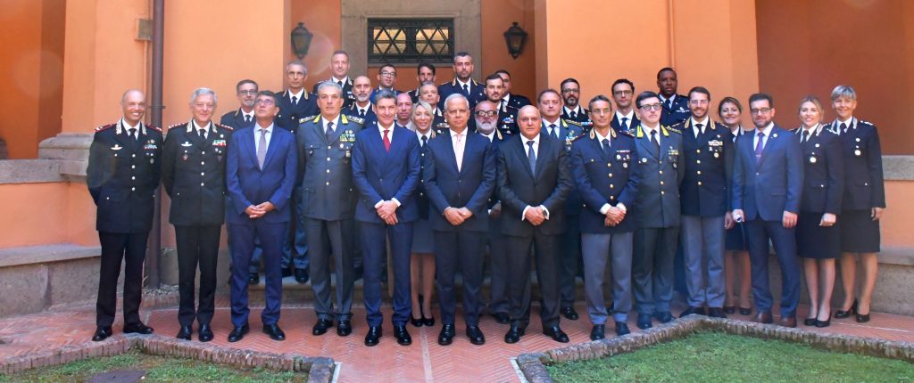 Piantedosi alla Cerimonia di Chiusura dell'Anno Accademico 2025/2026 presso la Scuola di Perfezionamento per le Forze di Polizia