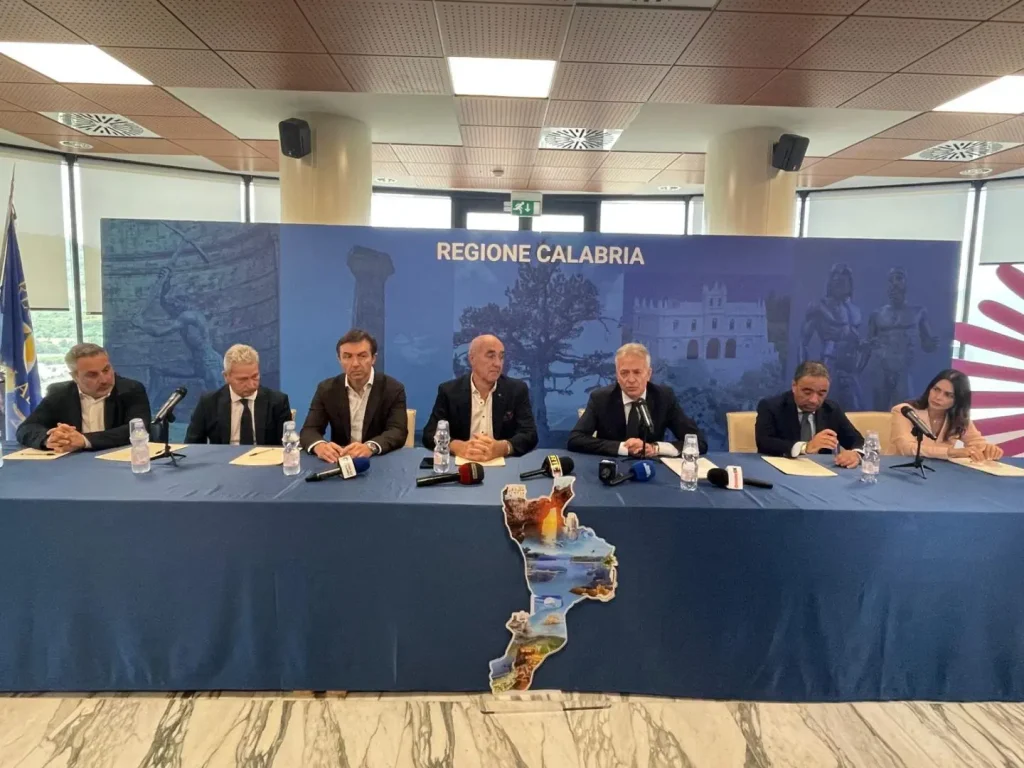 Seconda edizione del Merano WineFestival Calabria: Gallo sottolinea la credibilità del nostro settore vitivinicolo.