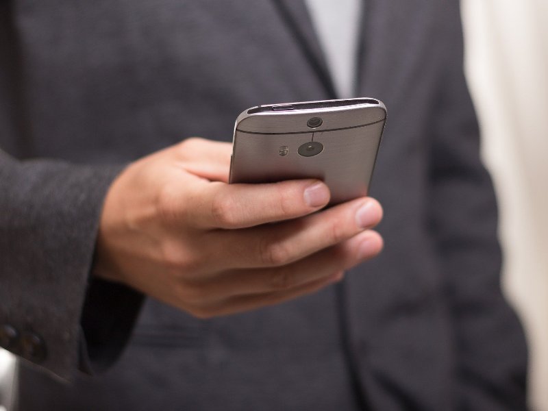 Truffa a Pistoia: Presunte Infrazioni Stradali Comunicate via SMS