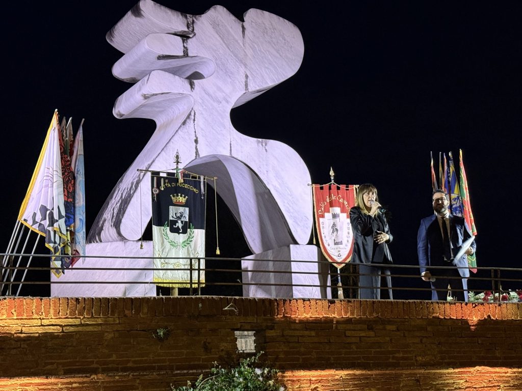Un Parco Corsini sold out celebra il corteo storico con il premio Tommaso Cardini