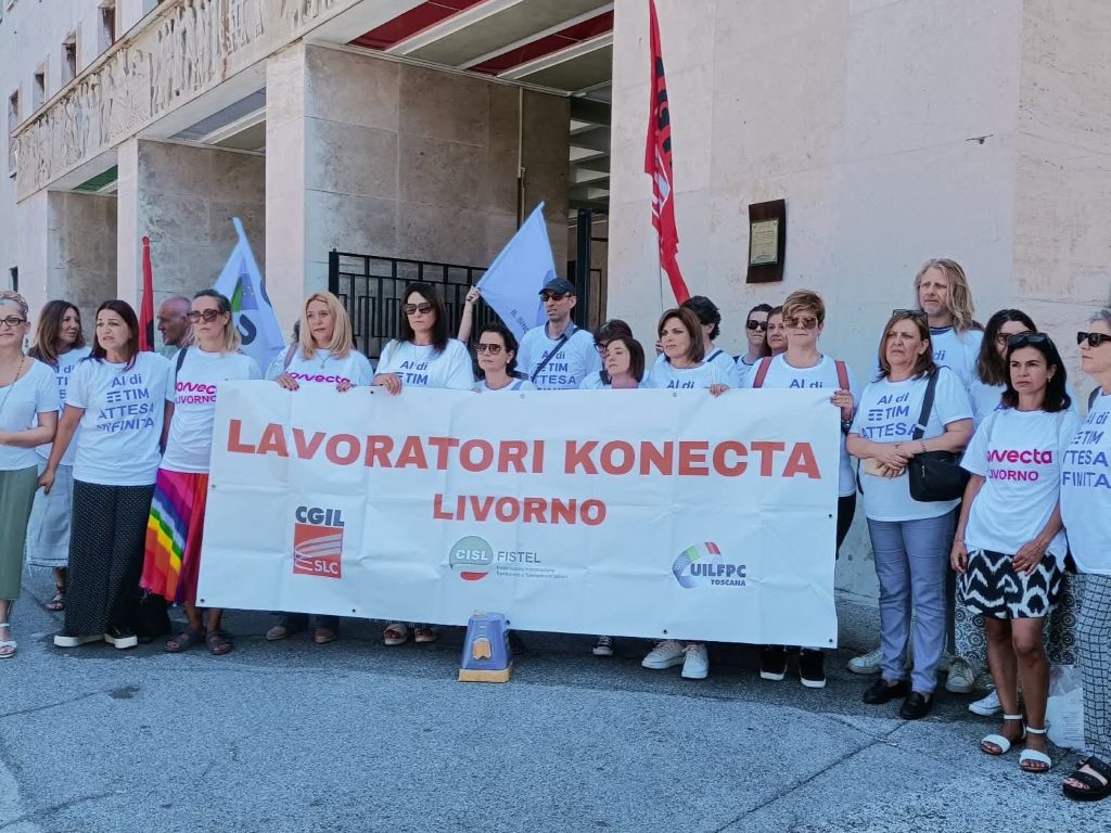 Vertenza Konecta Livorno: rinviato l'incontro con il committente