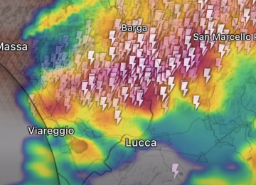 Allerta arancione in Toscana: temporali intensi dalla Garfagnana a Firenze