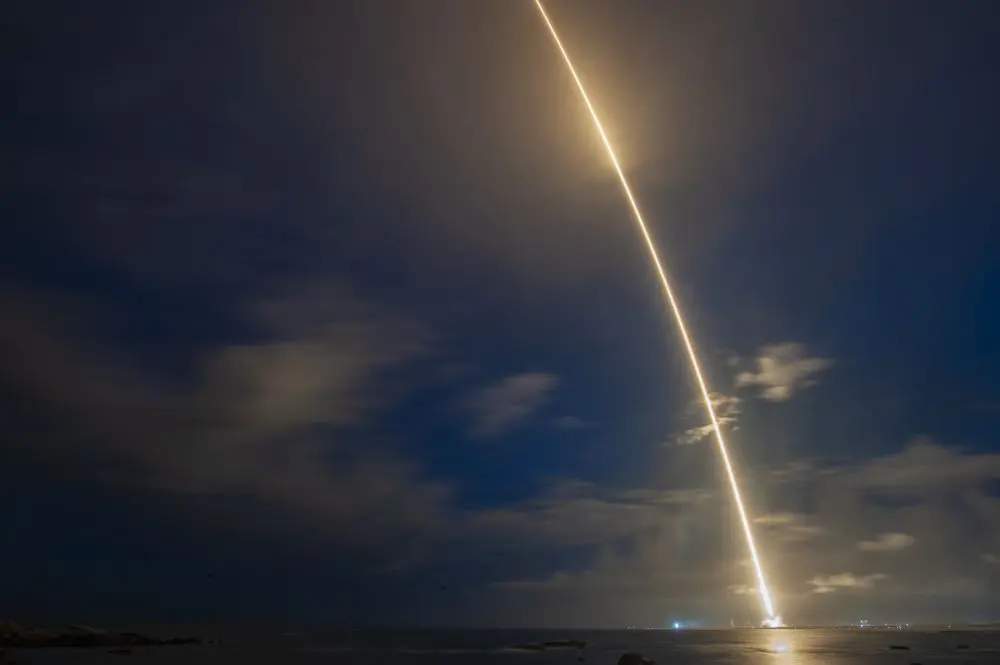 Cina: Lanciato un Nuovo Satellite per la Trasmissione Dati - Agenzia Italpress