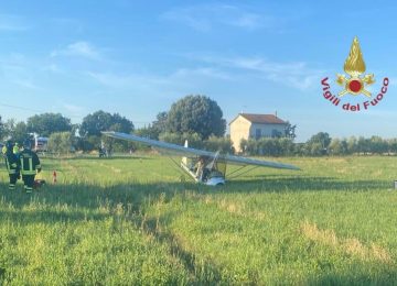 Dramma a Castiglion Fiorentino: Un velivolo si schianta, pilota perde la vita