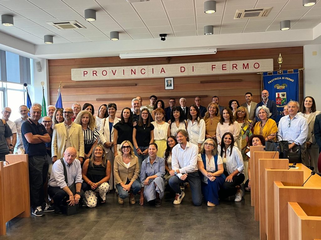 Fermo, istituzioni e scuola collaborano al Tavolo della legalità per promuovere il rispetto delle regole