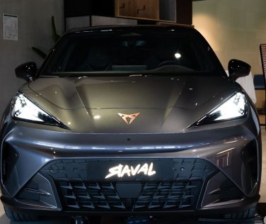 Grande affluenza al CUPRA Garage di Lucca per l'anteprima esclusiva della nuova CUPRA Raval.