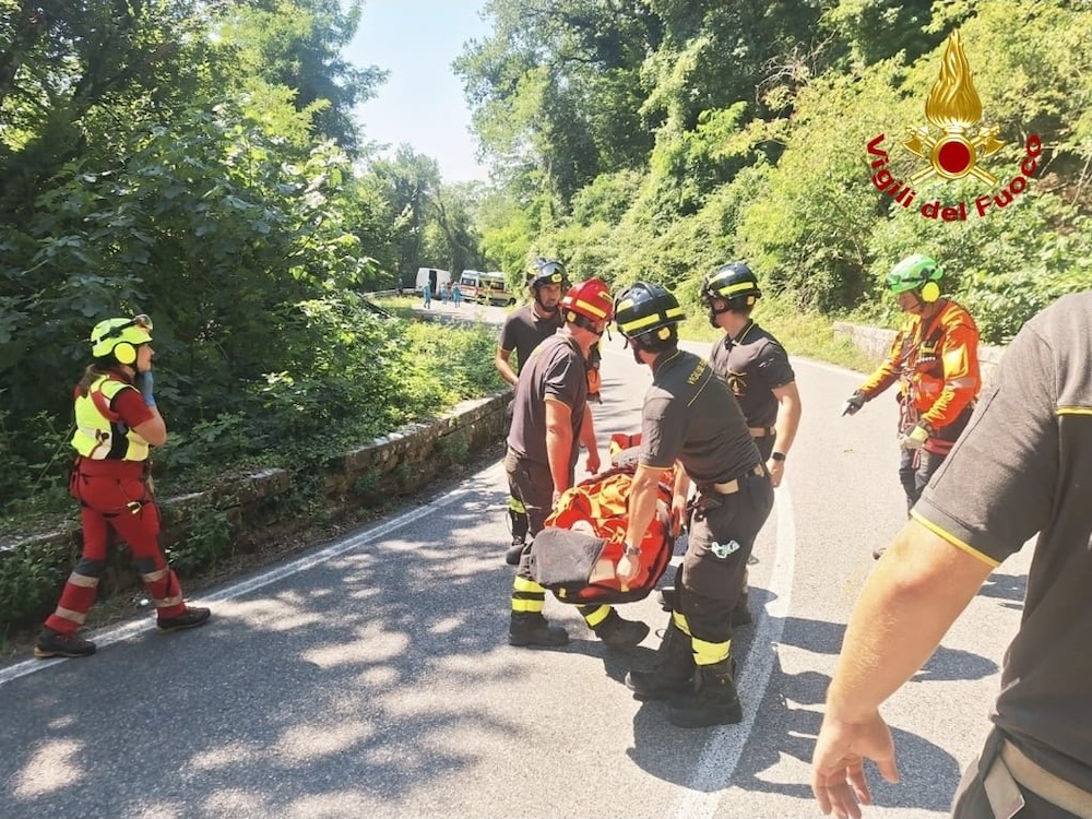 Grave incidente in bicicletta a Gaiole in Chianti: soccorso un ciclista