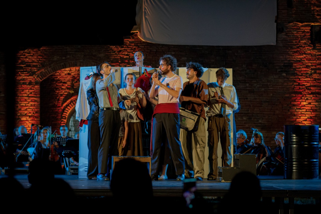 Il Festival Collinarea chiude la XXVIII edizione con 'La Giostra'