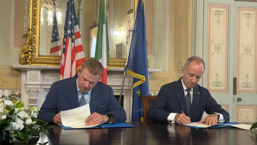 L'Italia si unisce alla Pax Silica