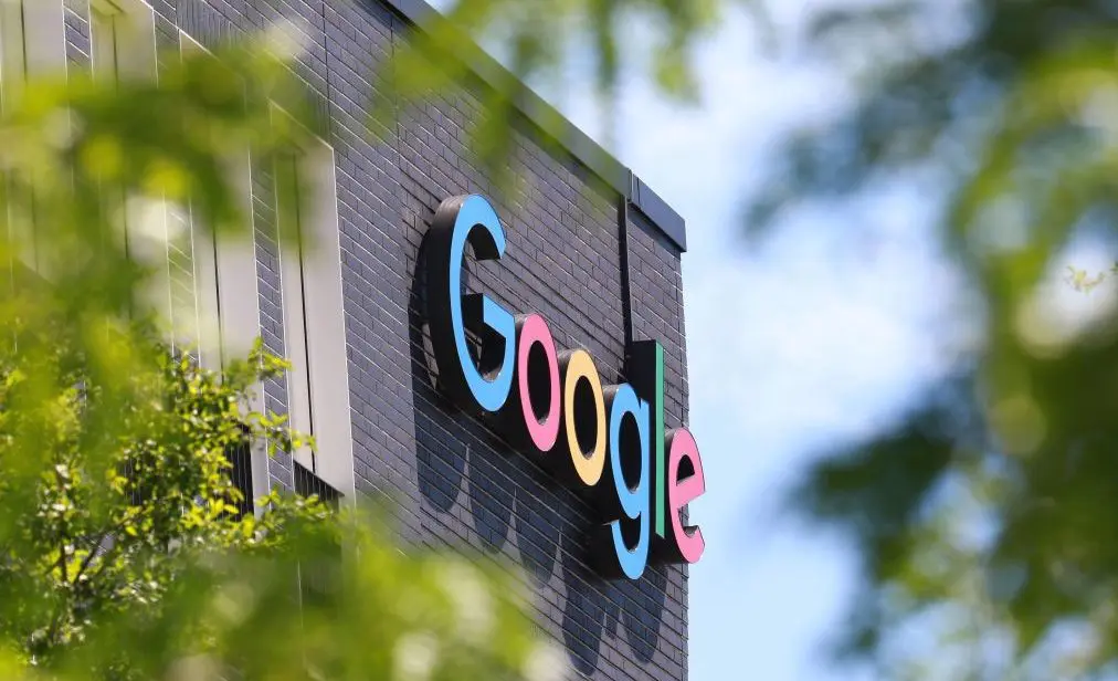 La Corte di Giustizia dell'UE conferma la multa record di 4,1 miliardi a Google per Android