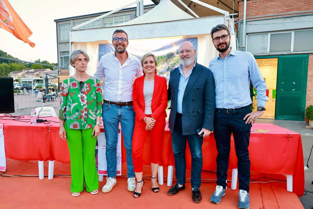 Mazzeo alla Festa dell'Unità di San Miniato: "L'Europa deve decidere se diventare protagonista o condannarsi all'irrilevanza"