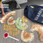 Oro illegale e riciclaggio: maxi sequestro della Guardia di Finanza per oltre 1,15 milioni di euro