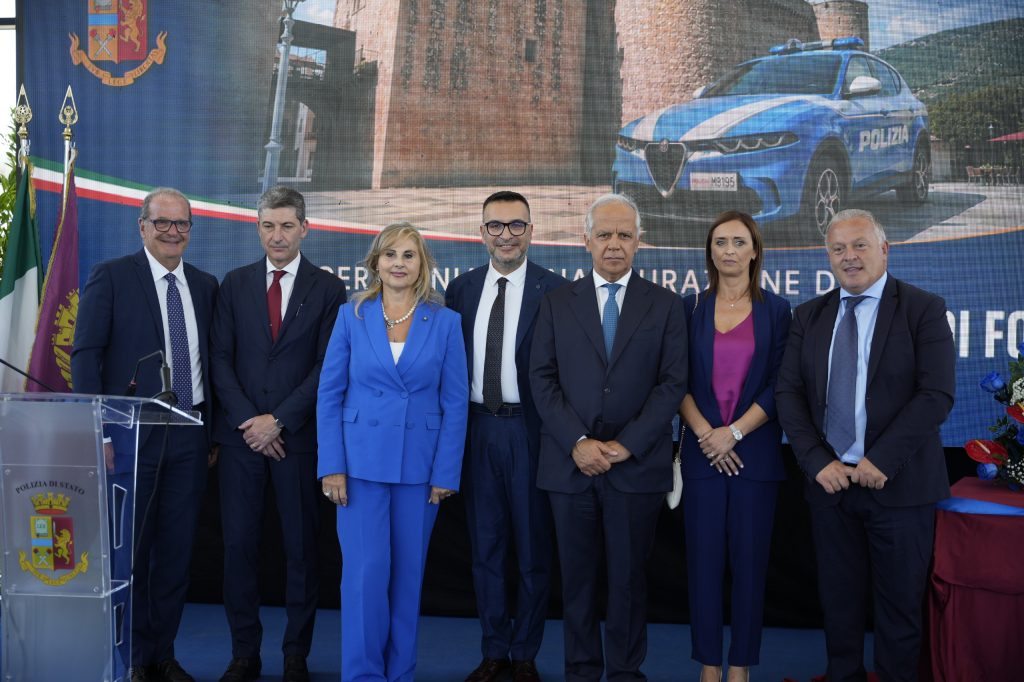 Piantedosi a Fondi per l'inaugurazione della nuova sede del Commissariato di Polizia di Stato