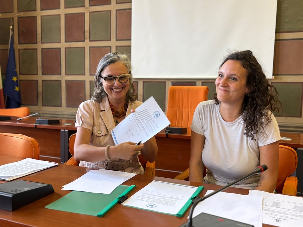 Pisa diventa "Comune amico delle tartarughe marine": firmato il protocollo con Legambiente