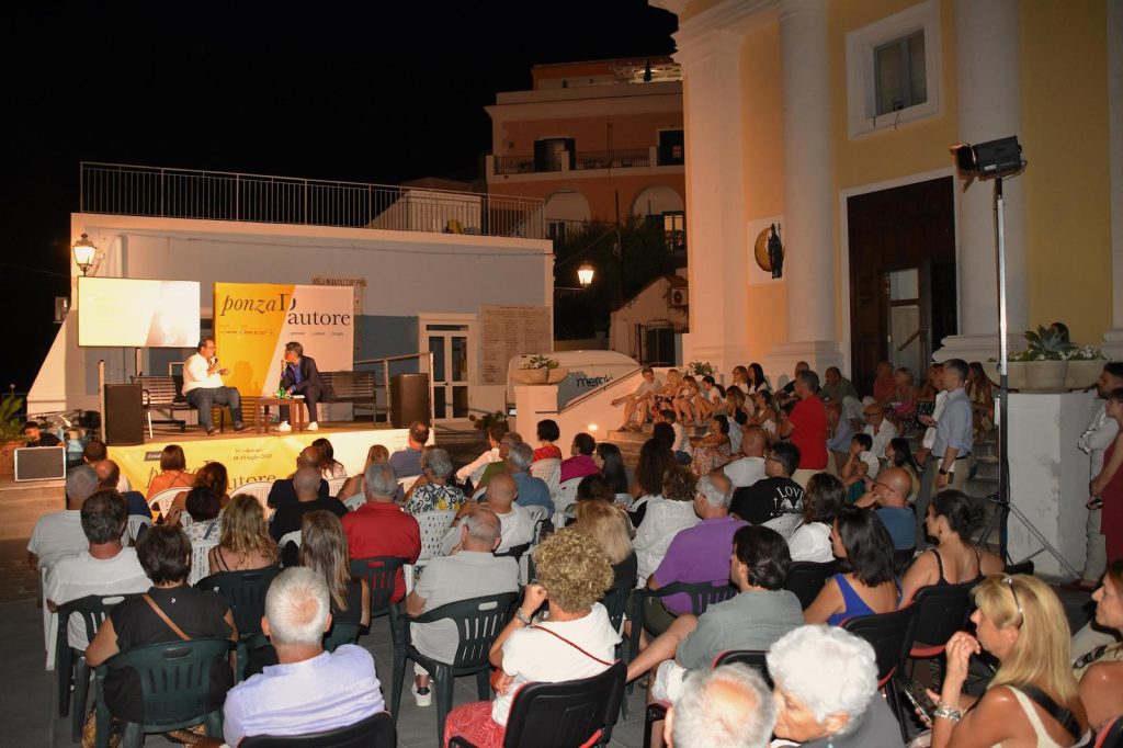 Ponza D'Autore: il 17 e 18 luglio con Tajani, Durigon e Calenda