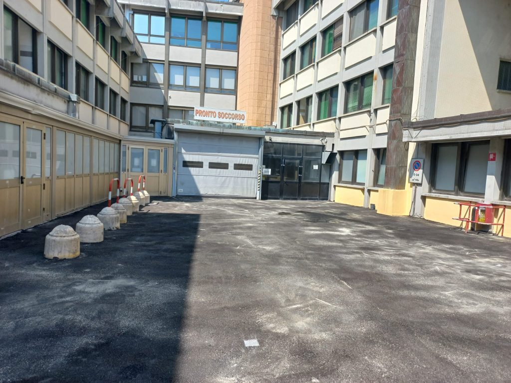 Pronto Soccorso dell'ospedale della Valdinievole: Interventi sul piazzale completati