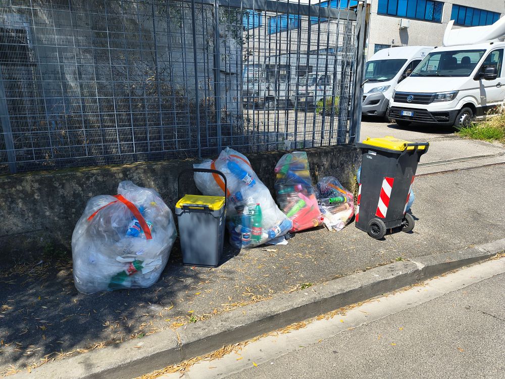 Rifiuti: Carmignano richiede una revisione della raccolta nelle aree industriali