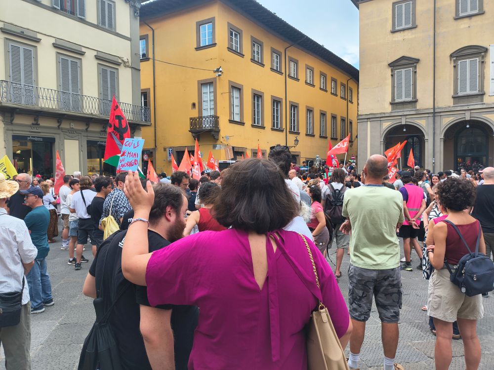 Vertenza Acca: il sindaco di Carmignano partecipa alla manifestazione di Prato