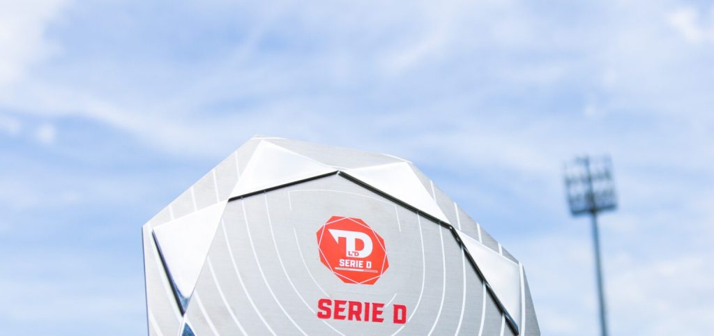 Serie D: lunedì l'elenco delle squadre, mercoledì la suddivisione dei gruppi.