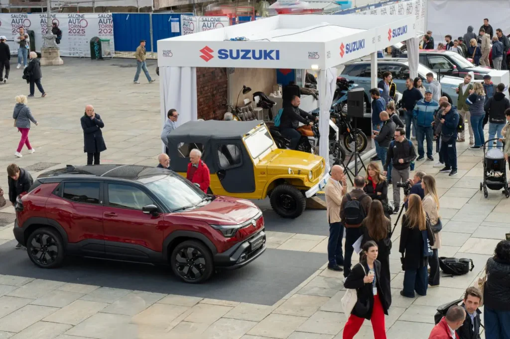 Suzuki presenta a Torino l'evoluzione della mobilità