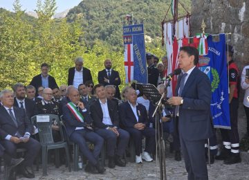 A Sant'Anna di Stazzema l'82° anniversario della strage: presenti Conte e Tajani