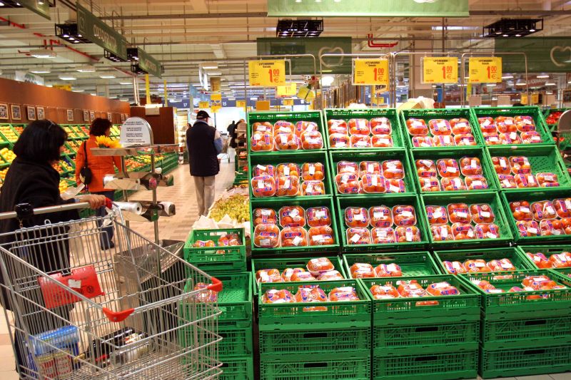 CNA: Con l'arrivo del caldo, cambia la spesa degli italiani. Cresce il consumo di frutta.
