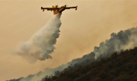 Incendio sul Monte Barone nel Biellese, Pichetto: 'Seguiamo il rogo con la massima attenzione'
