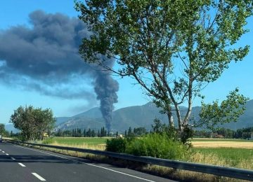 Cinque incendi negli impianti di riciclo, Legambiente: "Ridurre i rifiuti e investire nell'innovazione"