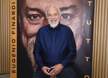 Eugenio Finardi partecipa a Ballando con le Stelle: l'annuncio del cantautore