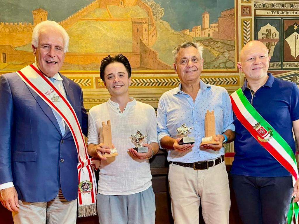 Pegaso a Canini e Santillo: un premio all'identità toscana a San Miniato