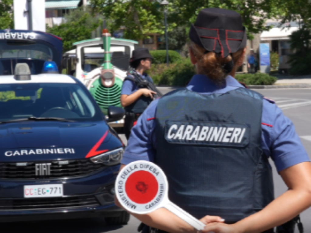 Portoferraio: un 50enne denunciato per tentato ingresso in abitazioni armato di coltello