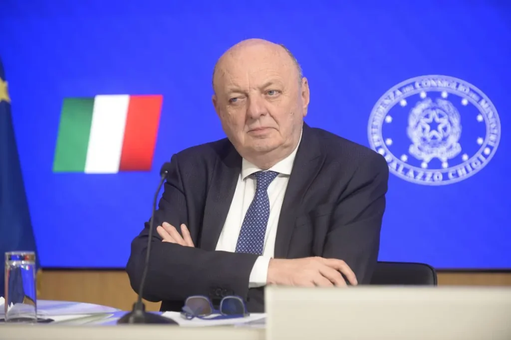 Qualità dell'aria: approvata l'implementazione della nuova direttiva Ue. Pichetto: "Più strumenti per proteggere cittadini e ambiente"