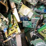 Rifiuti elettronici e vacanze: il vademecum italiano