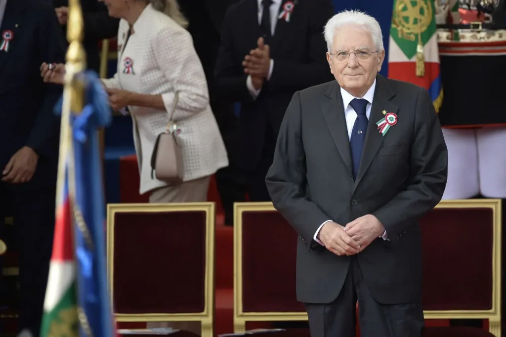 Strage di Bologna: Mattarella "Ha lasciato un segno profondo nella storia della Repubblica" - Agenzia Italpress